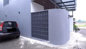 Renovasi Mr-BB-House