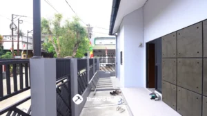 Renovasi Mr. FR House