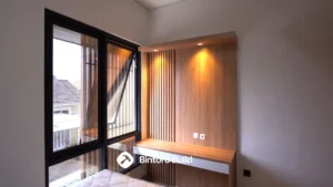 Renovasi Mr. WH House